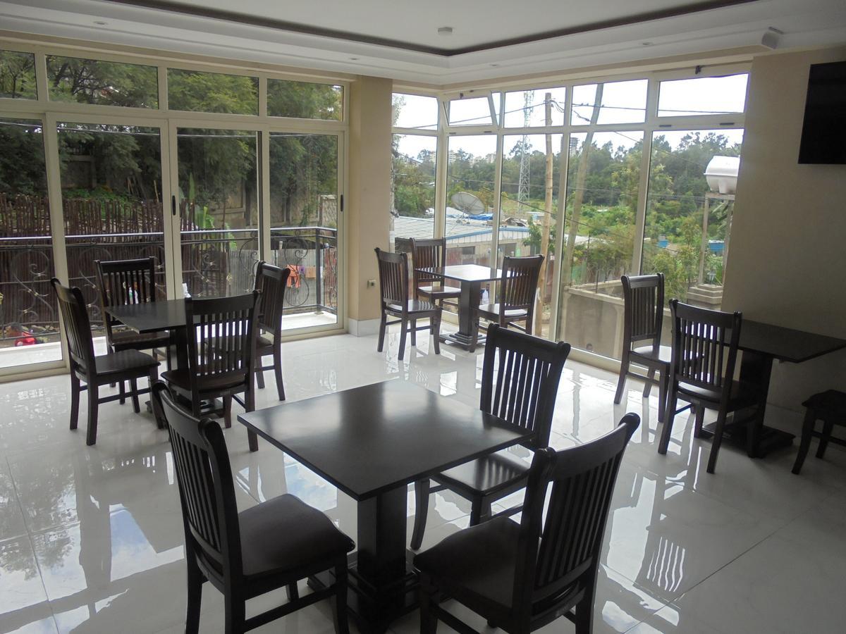 Hometown Addis Hotel Addis Ababa Exterior foto