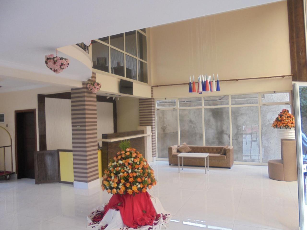 Hometown Addis Hotel Addis Ababa Exterior foto